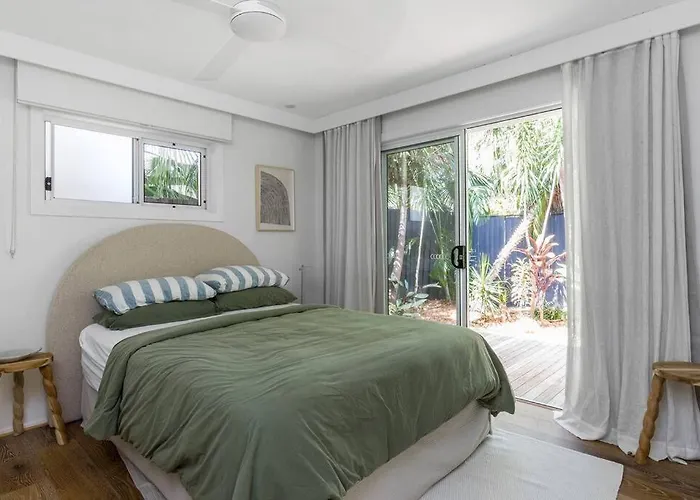 The Pool House - Byron Bay